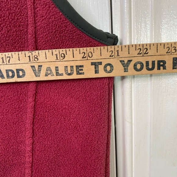 Woolrich Womens Large Fleece Vest Full Zip Sweater Zip Pockets Rose Colored - Picture 3 of 5